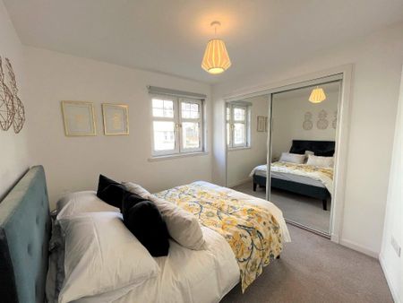 2 bedroom flat to rent - Photo 5