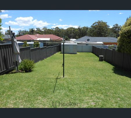 2/73 Rosemary Row, Rathmines, NSW 2283 - Photo 4