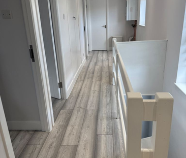 1 bedroom in a flat share to rent - Photo 6