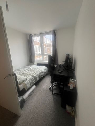 2 Bed Maisonette, Bath Court, EC1V - Photo 4