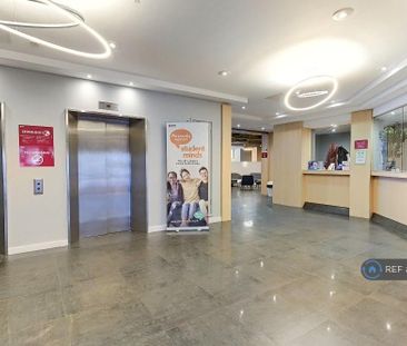 Studio to rent - Photo 6