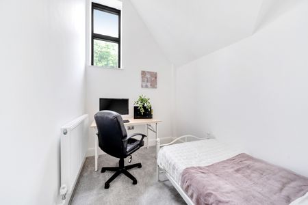 4 bedroom house to rent - Photo 3