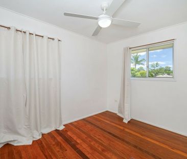 34 Alexis Street, Aspley QLD, Belconnen - Photo 4