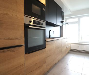 Appartement te huur in Sint-Niklaas - Photo 2