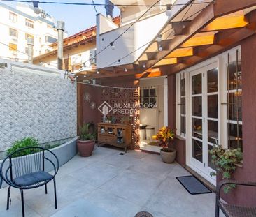 Casa com 3 quartos e 297m² para alugar em Jardim Itu, Porto Alegre. - Photo 3