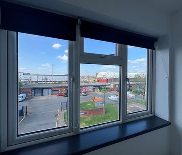 Bedsit, High Road, IG1 - Photo 6