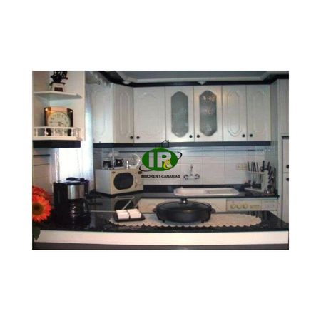 Apartment mit 1 Schlafzimmer auf 60 qm Wohnfläche mit Meerblick in 2. Etage - Photo 4