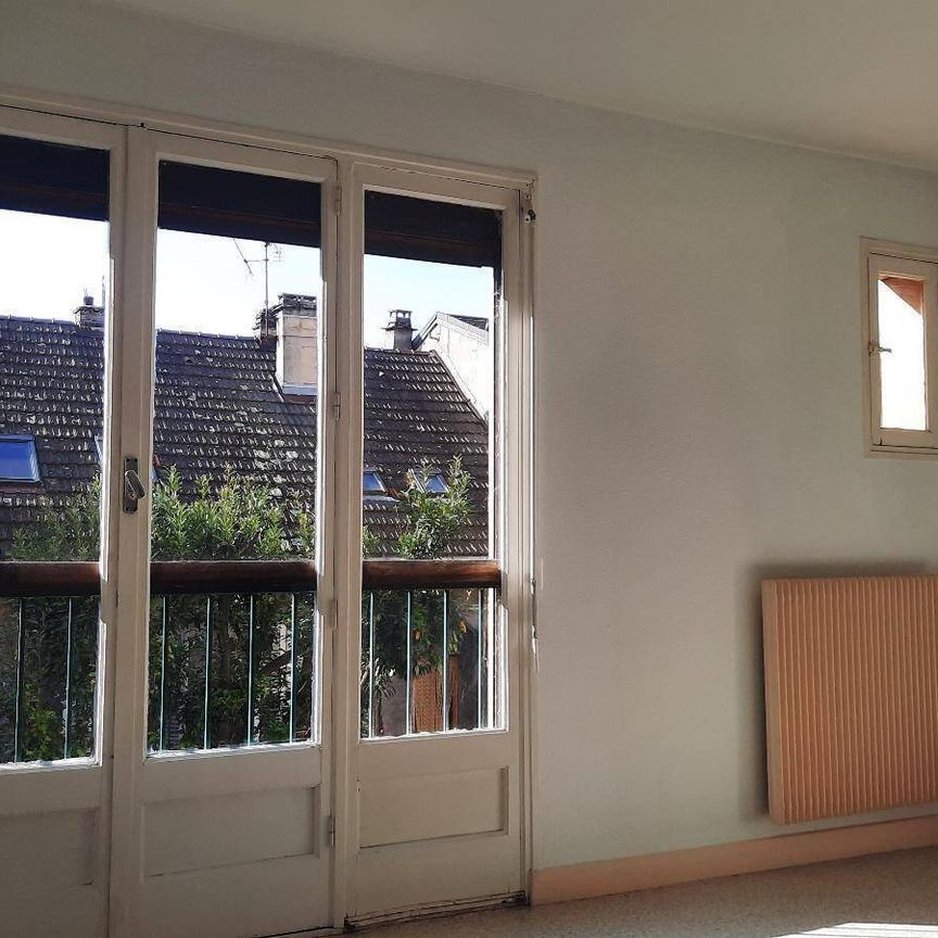 Location appartement 1 pièce 27 m² à Albertville (73200) - Photo 1