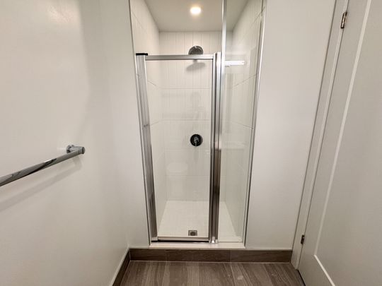 For Lease - 801 The Queens Way Unit# 701, Toronto, Ontario - Photo 1