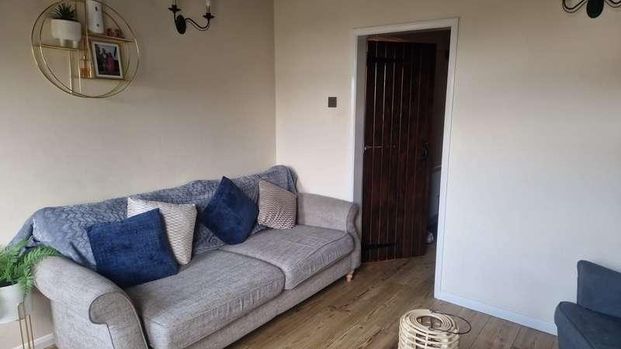 Long Row, Shardlow, DE72 - Photo 1