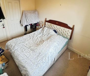 3 bedroom house to rent Primrose Close, LU3 - Photo 2