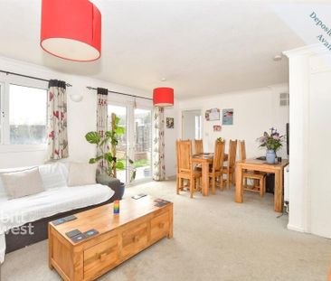 3 bedroom terraced house to rent - Photo 3