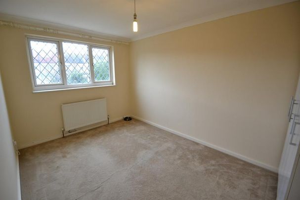 4 bedroom terraced house to rent - Photo 1