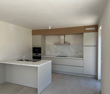 Nieuwbouwwoning met 3 slaapkamer en een tuin. - Photo 5