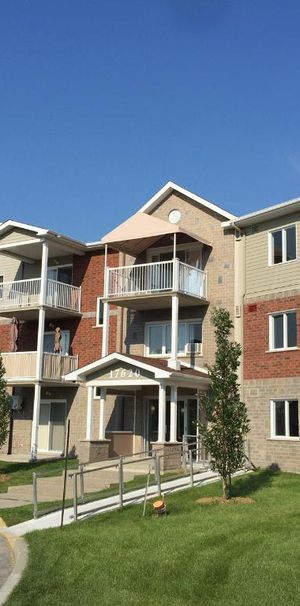 Faubourg 4 1/2 * LOUÉ et NON DISPONIBLE * - Photo 1