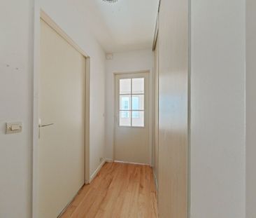 Location Appartement 2 pièces 37m² BOULOGNE BILLANCOURT 92100 - Photo 3