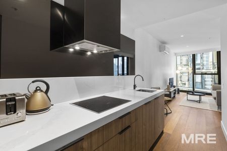 1007/18 Claremont Street, South Yarra - Photo 5