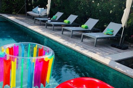 JOLIE VILLA AU CALME DANS UN DOMAINE - Photo 2