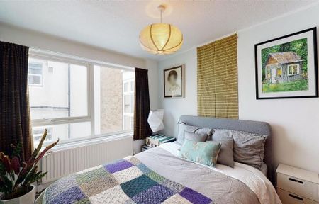 3 bedroom flat to rent - Photo 5