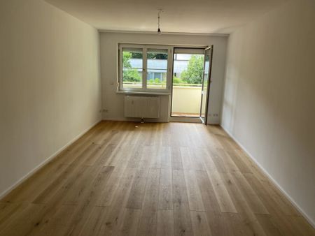 Neuwertiges Apartment mit Loggia in 1130 Wien – Ihr neues Zuhause wartet! - Photo 2