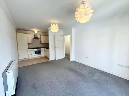Ty Caer Castell, Coychurch Road, Bridgend, CF31 - Photo 1