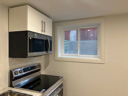 For Lease - 106 Woodpark Place Unit# BASEMENT, Newmarket, Ontario - Photo 5