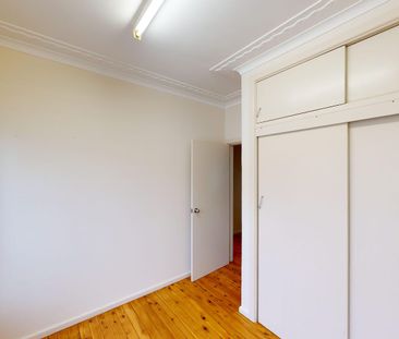 FOUR BEDROOM HOME IN NORTH DUBBO - Photo 5