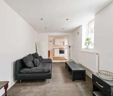 Albert Road, Silvertown, E16 - Photo 6