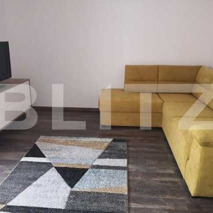 Apartament 2 camere decomandate, 55 mp, garaj, zona strazii Bucuresti - Photo 1