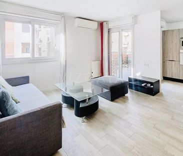 Location Appartement 3 pièces 65m² NICE 06300 - Photo 1