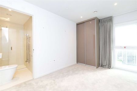 A two bedroom apartment on the twelfth floor with a spectacular terrace offering stunning views of the London Skyline. - Photo 4