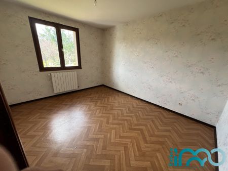 Location Maison 3 pièces 91m² CLAIRVAUX D AVEYRON 12330 - Photo 4