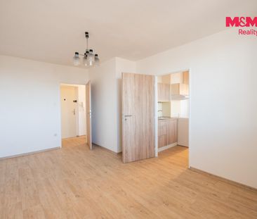 Pronájem bytu 3+1 53 m², Hradec Králové - Photo 1