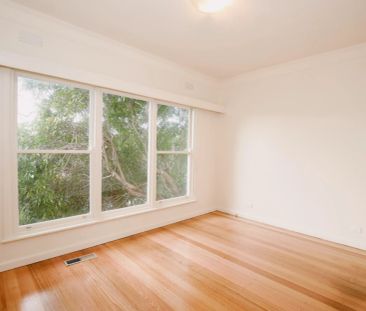 3 Bed, 1 Bath - Photo 5