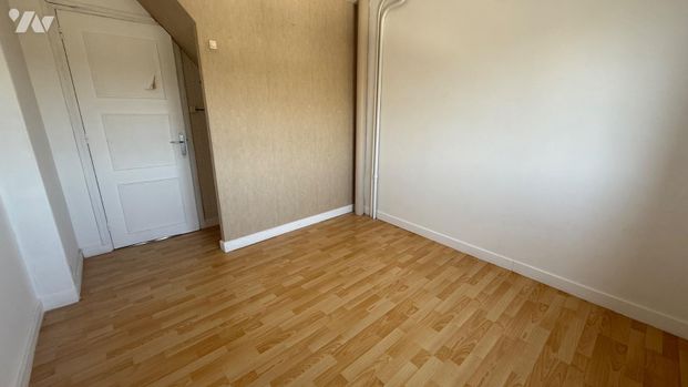 Appartement à proximité de la gare d'HAZEBROUCK Appartement de type T2 rénové - Une entrée ... - Photo 1