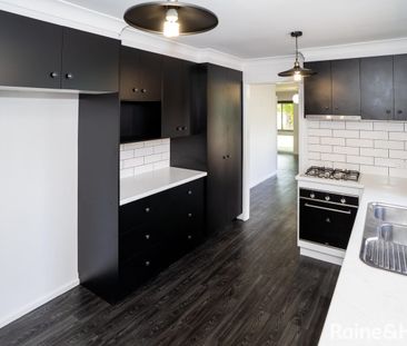 Renovated Lake Albert Gem - Photo 6