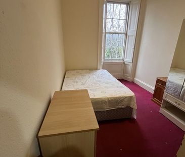 Room in a Shared Flat, South Clerk Street, EH8 - Photo 3
