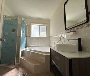 Ideal Family Home in Prime Location - Photo 1