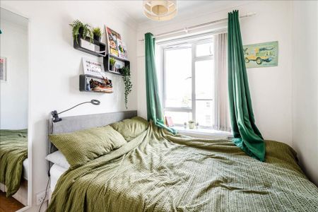 3 bedroom apartment to rent - Photo 5