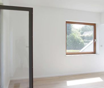 Villa te huur in Braine-l'Alleud voor € 2.250 met 5 slaapkamers - Foto 4