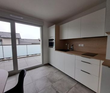 Location Appartement 2 pièces Meublé 41m² ST PIERRE EN FAUCIGNY 74800 - Photo 4