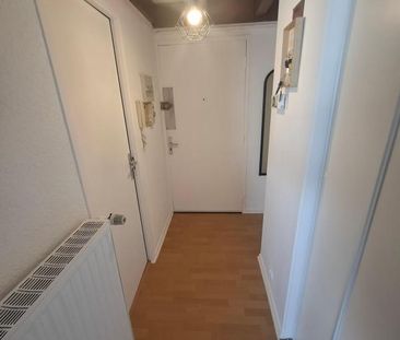 Location Appartement 2 pièces 63m² MONT DE MARSAN 40000 - Photo 5