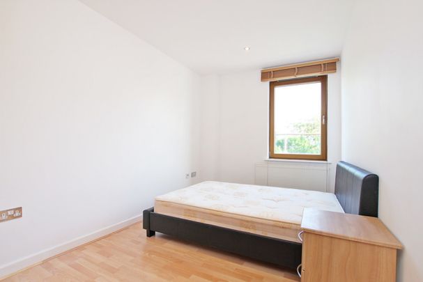 Vibeca Apartments, Chicksand Street, Spitalfields, London E1 - Photo 1