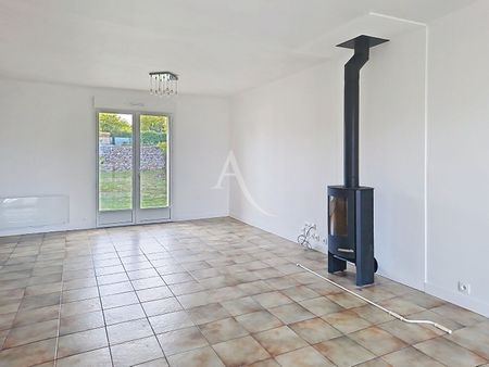 Location Maison 6 pièces 144m² BLAISON ST SULPICE 49320 - Photo 2