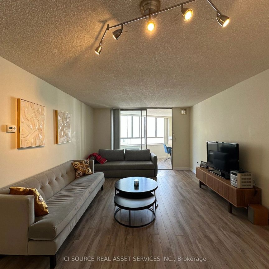 270 Queens Quay W #1907 - Photo 1