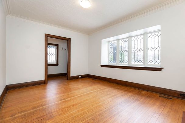 For Lease - 382 Roehampton Avenue, Toronto, Ontario - Photo 1