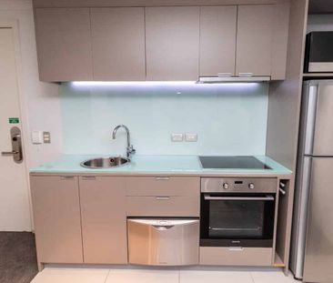 1 bed in Wellington Central - Photo 2