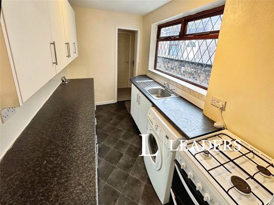 2 bedroom house to rent Warrington Road, Stoke-on-Trent, Staffordshire, ST1 - Photo 1