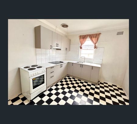 2/69 Balmoral Street, Blacktown, NSW 2148 - Photo 3