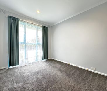 Neat & Tidy - Photo 2